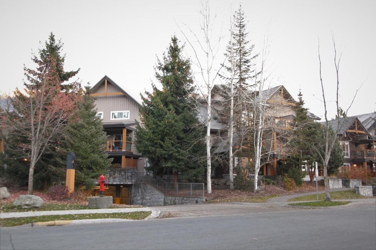 Glacier'S Reach By Whistler Retreats Extérieur photo